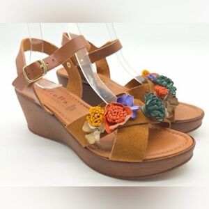 Floral Embellished Tan Wedges